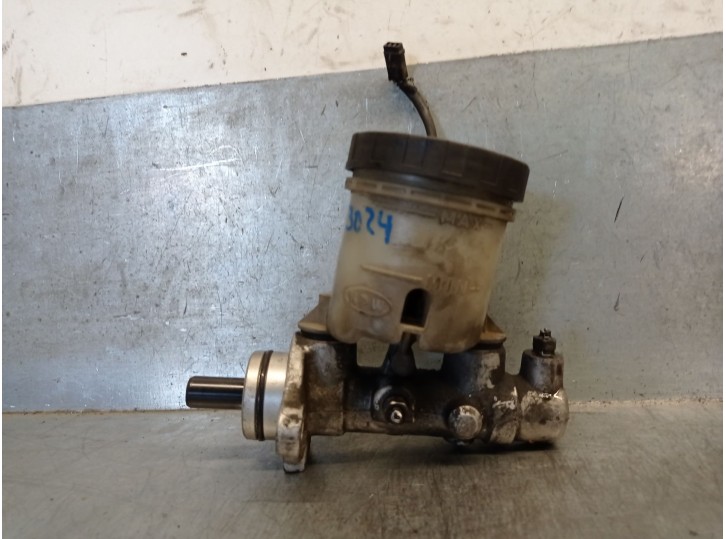 Recambio de bomba freno para kia rio i hatchback (dc) 1.5 16v referencia OEM IAM 0K30A43400B 0K30A43400B 