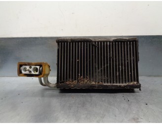 Recambio de evaporador aire acondicionado para bmw serie 5 berlina (e60) 530d referencia OEM IAM 6921070  