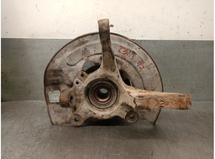 Replacement front left stub axle for Hyundai Santamo 2.0 16v OEM IAM reference 51715M2010 51715M2010 