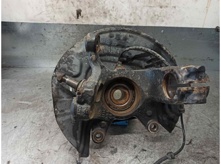 Recambio de mangueta delantera derecha para bmw x3 (e83) 2.0 16v diesel cat referencia OEM IAM 31213412020 