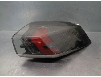 Recambio de piloto trasero derecho para peugeot 2008 (p1) 1.5 blue-hdi fap referencia OEM IAM 9838190480 DE ALETA 5 PUERTAS