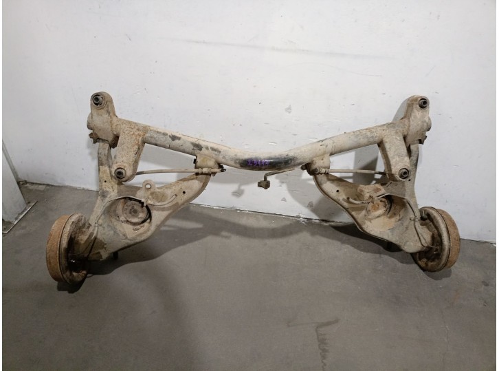 Recambio de puente trasero para hyundai santamo 2.0 16v referencia OEM IAM 5603574  