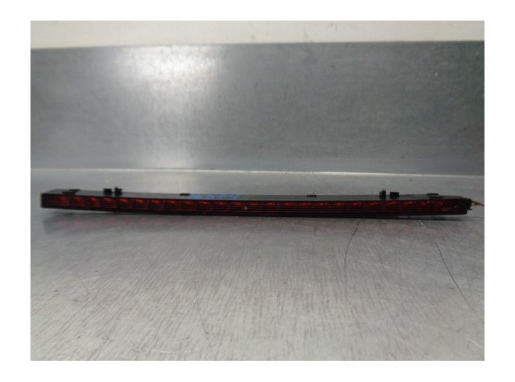 Recambio de luz central de freno para skoda octavia berlina (1z3) 1.9 tdi dpf referencia OEM IAM 1Z5945097 