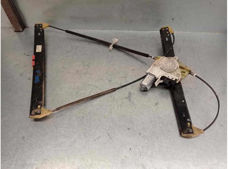 Recambio de elevalunas delantero izquierdo para audi a6 avant (4f5) 2.0 16v tfsi referencia OEM IAM 8F0959801D 6 PINES 5 PUERTAS