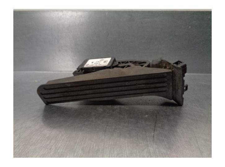 Recambio de potenciometro pedal para skoda octavia berlina (1z3) 1.9 tdi dpf referencia OEM IAM 1K1721503P  