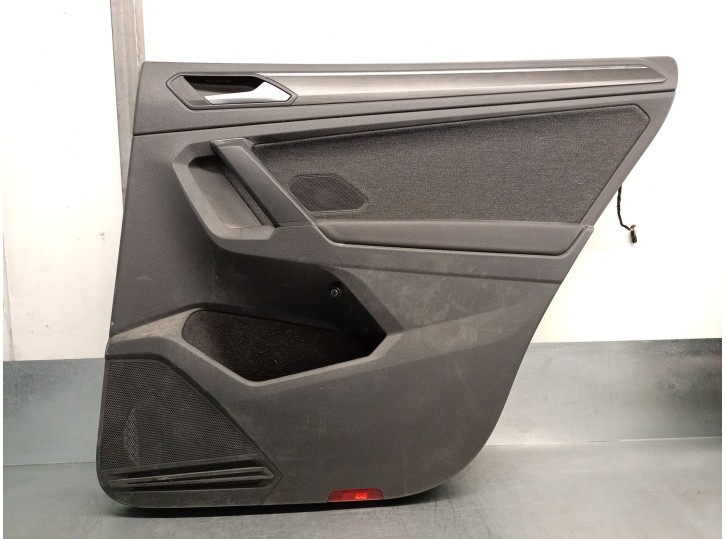 Recambio de guarnecido puerta trasera derecha para seat tarraco (kn2) 2.0 tsi 4drive referencia OEM IAM 5FJ867212 5FJ867212 