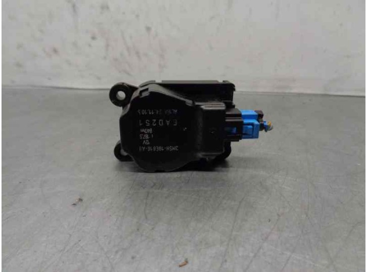 Recambio de motor calefaccion para ford focus lim. (cb8) 1.6 tdci cat referencia OEM IAM 3M5H19E616AB  