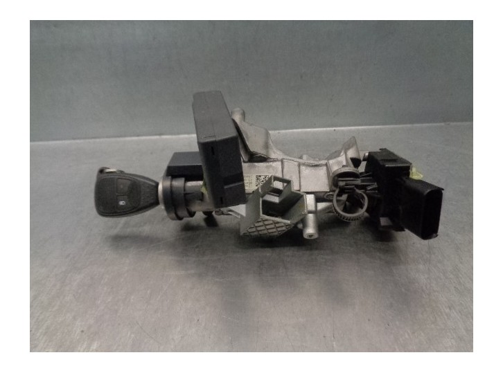 Replacement ignition switch for Jeep Compass 2.4 16V CAT OEM IAM reference 05057297AG 05026222AG 