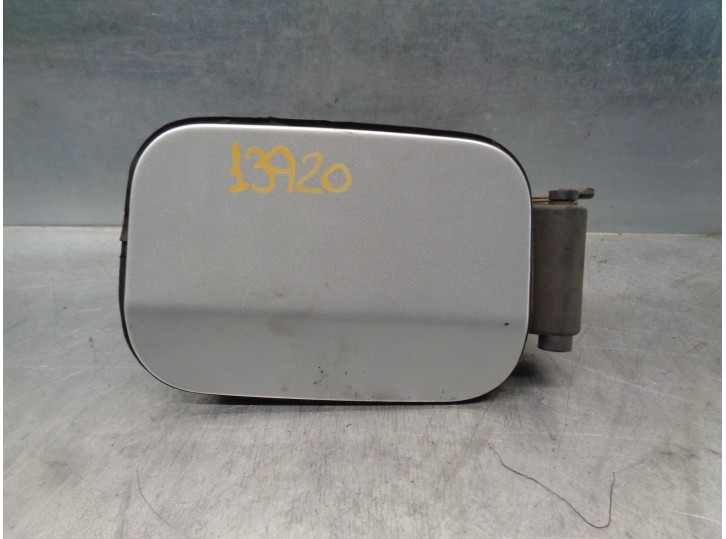 Recambio de tapa exterior combustible para bmw serie 5 berlina (e60) 530d referencia OEM IAM 51177034281 