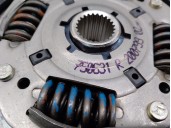 Recambio de kit embrague para volkswagen polo (801/803) 1.3 referencia OEM IAM 801556 351272 VALEO