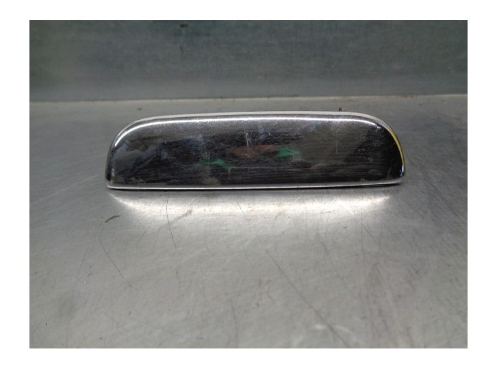 Recambio de maneta exterior delantera izquierda para nissan cabstar 3.0 referencia OEM IAM 806703W40A  