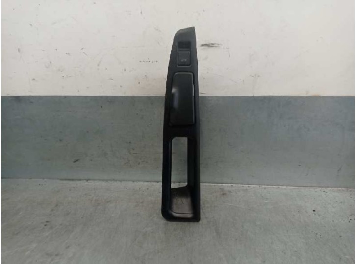 Recambio de mando elevalunas trasero derecho para audi s8 (d2) 4.2 v8 40v referencia OEM IAM 4D0959516 