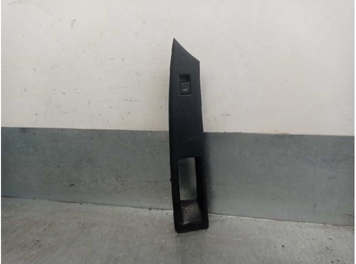 Recambio de mando elevalunas delantero derecho para audi s8 (d2) 4.2 v8 40v referencia OEM IAM 4D1959517 