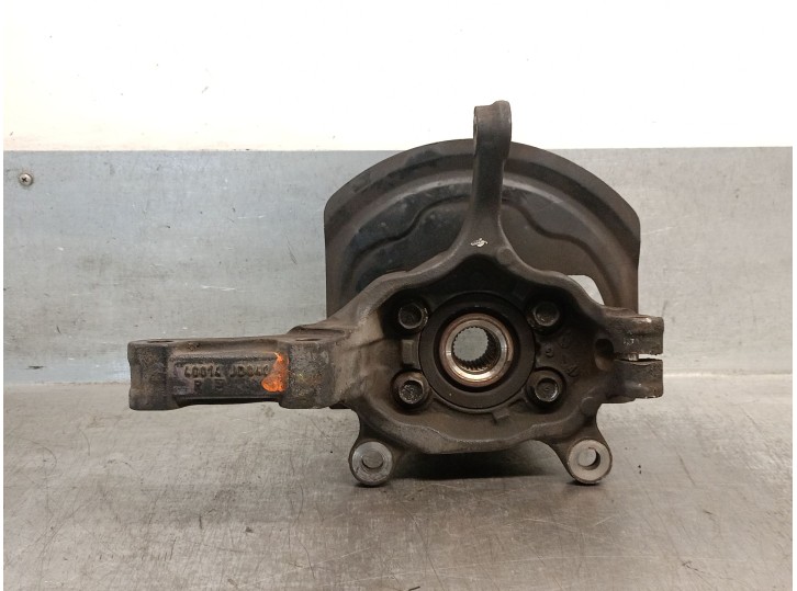 Recambio de mangueta delantera derecha para nissan qashqai (j10) 2.0 dci turbodiesel cat referencia OEM IAM 40014JD040 40014JD00