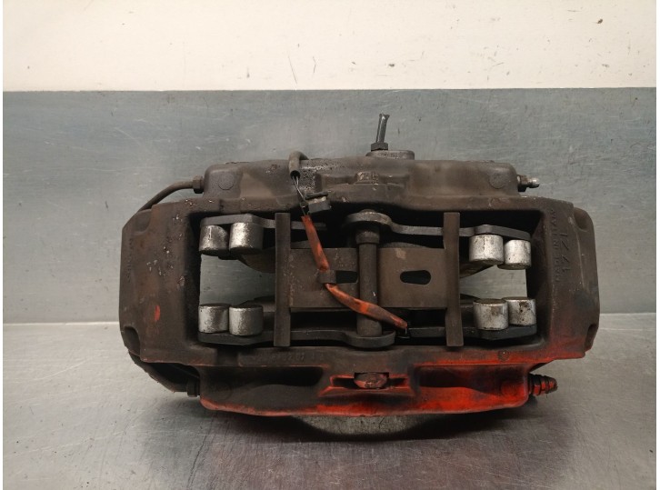 Replacement front left brake caliper for Porsche Cayenne (9PA) 3.2 OEM IAM reference 95535142131 95535142131 BREMBO