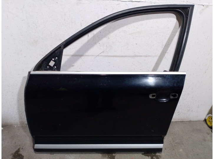 Replacement front left door for Porsche Cayenne (9PA) 3.2 OEM IAM reference 95553101105 95553101105 