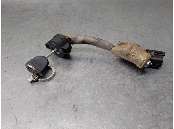 Recambio de conmutador de arranque para ford orion 1.3 referencia OEM IAM 89AB11572AA 