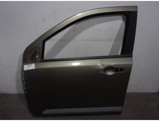 Recambio de puerta delantera izquierda para jeep compass 2.4 16v cat referencia OEM IAM 5074945AA BEIGE 5 PUERTAS