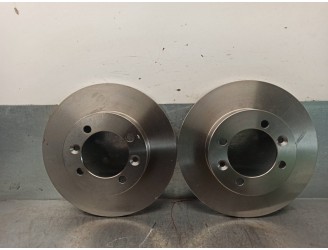 Recambio de disco freno trasero para renault 19 hatchback (b/c53) referencia OEM IAM 6010113  