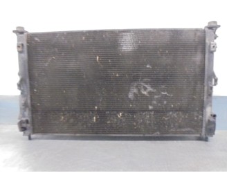 Recambio de radiador agua para jeep compass 2.4 16v cat referencia OEM IAM 68004049AA 