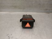 Replacement hazard warning switch for Porsche Cayenne (9PA) 3.2 OEM IAM reference 7L5953235A 
