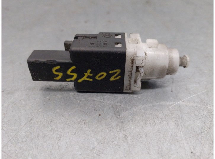 Recambio de interruptor para peugeot boxer caja cerrada (rs 3000) (330/333) 2007 ) 2.2 hdi cat referencia OEM IAM 46840510 