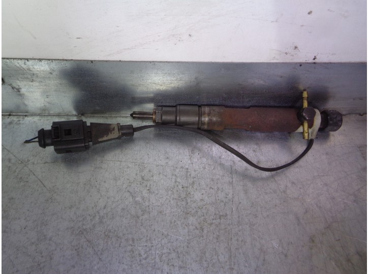 Recambio de inyector para seat ibiza (6l1) 1.9 sdi referencia OEM IAM 038130202C 0432193574 BOSCH