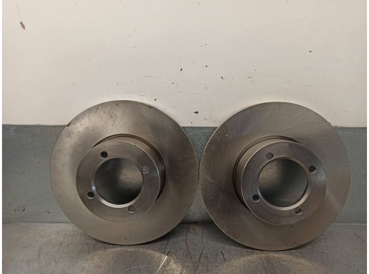 Recambio de disco freno trasero para opel kadett c referencia OEM IAM 478082  