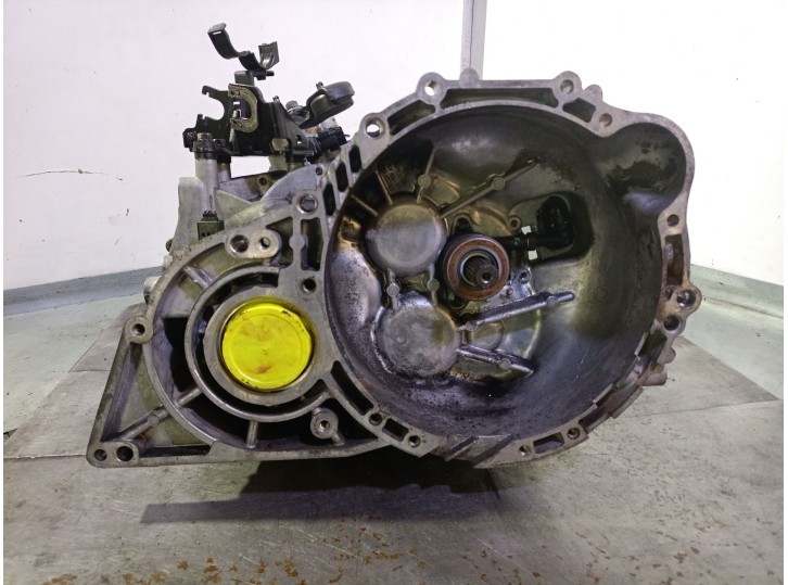 Recambio de caja cambios para hyundai tucson (jm) 2.0 crdi referencia OEM IAM S614JE 4300024381 028270