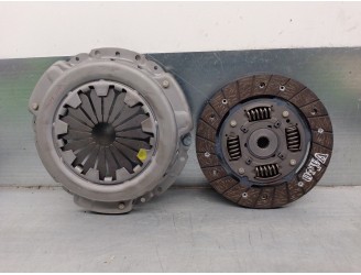 Replacement clutch kit for Lancia Y10 OEM IAM reference 801089 802049 VALEO