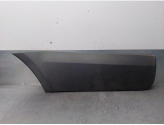 Recambio de molduras traseras para volkswagen crafter 2.0 tdi referencia OEM IAM A9066905782 