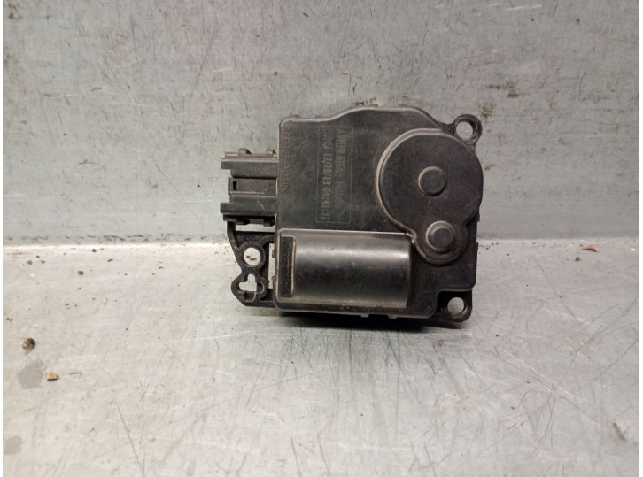 Recambio de motor apertura trampillas climatizador para ford b-max (jk) 1.6 tdci referencia OEM IAM AV1119F616AB 2017774 
