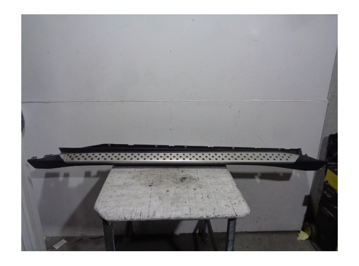 Replacement side skirt for BMW X6 (E71) xDrive40d OEM IAM reference 51777184419 LEFT 