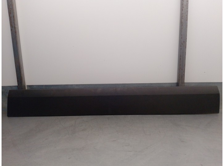 Recambio de moldura para volkswagen crafter 2.0 tdi referencia OEM IAM A9066905382 LATE IZQ. 