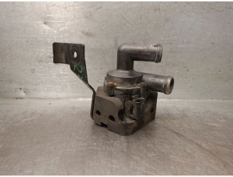 Recambio de bomba agua para bmw 5 (f10) 530 d referencia OEM IAM 64119239313 64119253081 