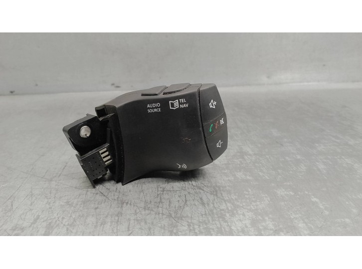 Recambio de mando radio volante para renault koleos 2.0 dci diesel fap referencia OEM IAM EN25550JY01B  