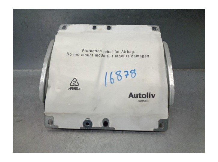 Replacement front right airbag for Volvo V50 estate 2.0 diesel cat OEM IAM reference 8623350 