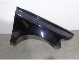 Recambio de aleta delantera derecha para volvo v50 familiar 2.0 diesel cat referencia OEM IAM 31278845 NEGRA 