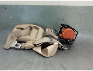 Recambio de cinturon seguridad trasero central para nissan murano i (z50) 3.5 4x4 referencia OEM IAM C7025106 88854CC001 