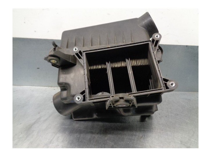 Recambio de carcasa filtro de aire para hyundai accent (mc) 1.4 cat referencia OEM IAM 291101G000  