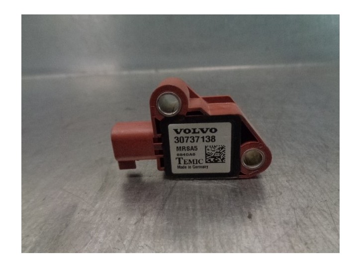 Recambio de sensor impacto para volvo v50 familiar 2.0 diesel cat referencia OEM IAM 30737138 