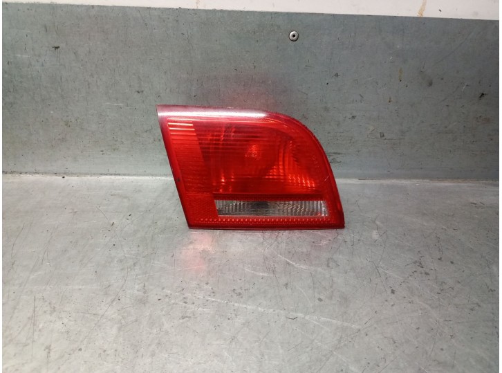 Recambio de piloto trasero izquierdo para audi a3 (8p1) 1.9 tdi referencia OEM IAM 8P4945093B 8P4945093B 