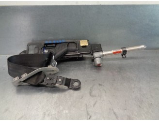 Replacement front right seat belt for Volvo V50 Estate 2.0 Diesel CAT OEM IAM reference 8639692 WITH PRETENSIONER