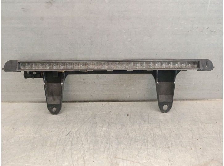 Recambio de luz central de freno para audi a2 (8z0) 1.4 tdi referencia OEM IAM 8Z0945097 8Z0945097 