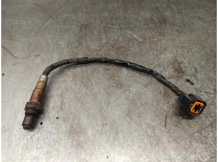 Replacement lambda sensor for Hyundai Accent (MC) 1.4 cat OEM IAM reference 3921026620 9350931012 KEFICO