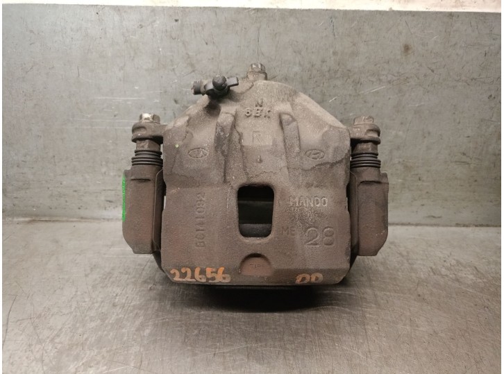 Recambio de pinza freno delantera derecha para hyundai tucson (jm) 2.0 crdi referencia OEM IAM 581302E000 581302E000 