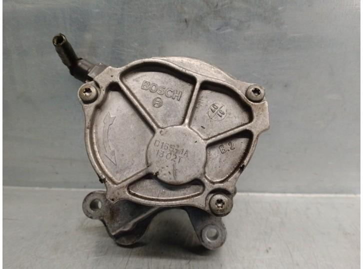 Recambio de depresor freno / bomba vacio para volvo v50 familiar 2.0 diesel cat referencia OEM IAM D1651A1302T 