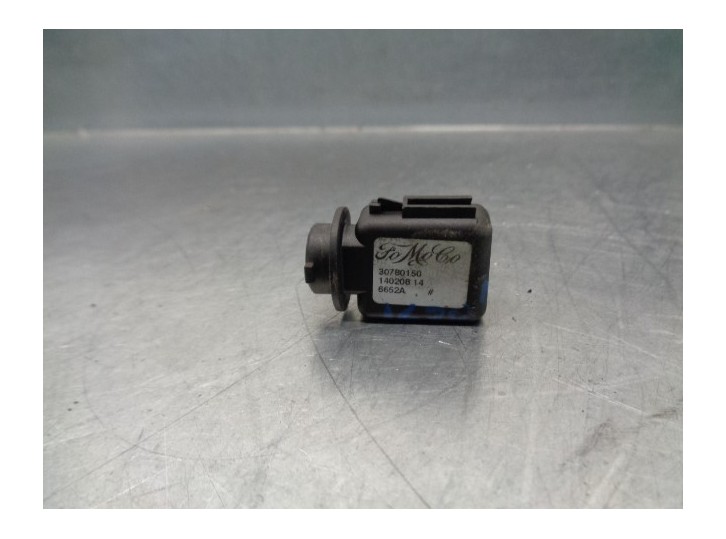 Recambio de sensor para volvo v50 familiar 2.0 diesel cat referencia OEM IAM 30780150 6652A FOMOCO