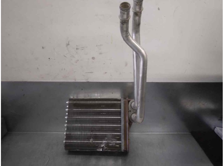 Recambio de calandra delantera de radiador para dacia duster 1.5 dci diesel fap cat referencia OEM IAM 6001547484 