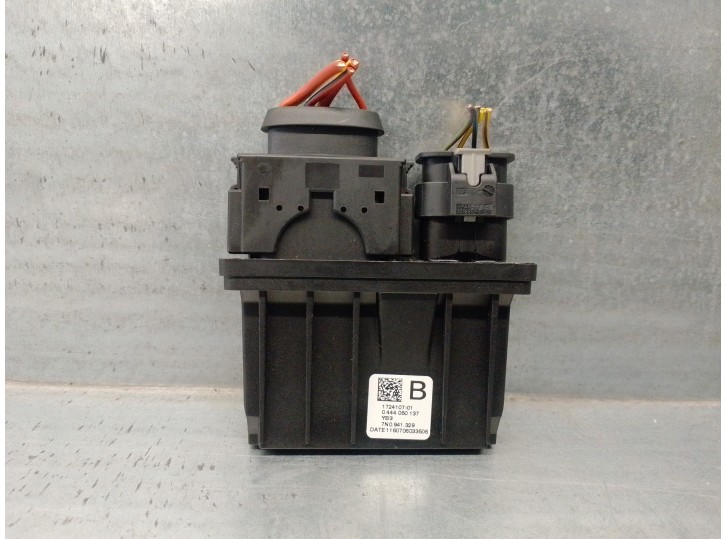 Recambio de modulo electronico para audi q3 (8ug) 2.0 16v tdi referencia OEM IAM 7N0941329 0444050137 BOSCH